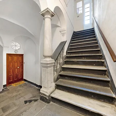 Giomar Apartment Levanto